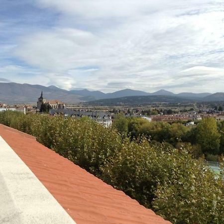 Piso Centrico En El Espinar Lägenhet Exteriör bild